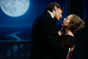 Maeve Palmer, soprano